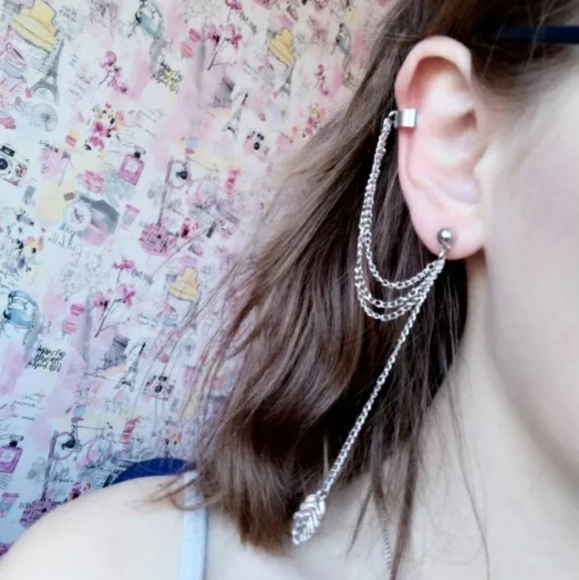 5 Piece Silver Ear Cuff Chain Fashion Jewelry - Picture 2 of 3